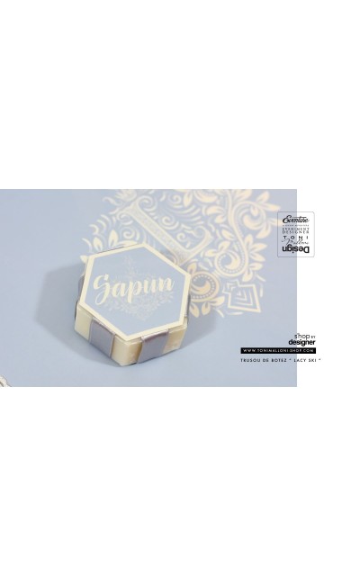 Trusou botez baieti personalizat prin brodare cu numele bebelusului, Lacy Ski 10